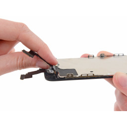 Замена iPhone 5c передней камеры и сенсорного кабеля